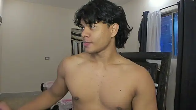 Snapshot of johan_beley_ chatting on 02/25/25, 01:28 johan beley online show from 02/25/25, 01:28