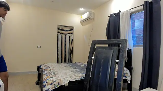 Snapshot of johan_beley_ chatting on 03/15/25, 02:23 johan beley online show from 03/15/25, 02:23