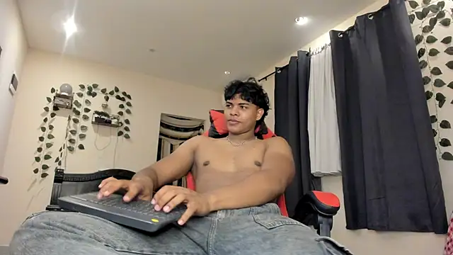 Snapshot of johan_beley_ chatting on 09/20/25, 10:55 johan beley online show from 09/20/25, 10:55