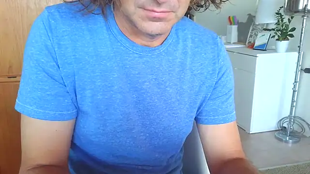 costanza7070 online show from 02/01/26, 07:12