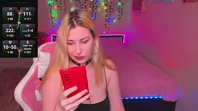 Alice   Rose online show from 12/12/24, 06:53