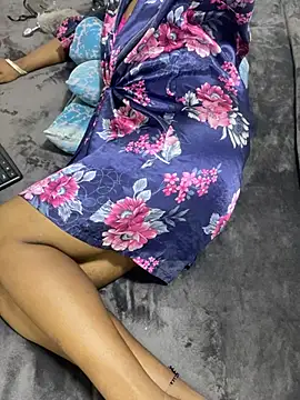 Snapshot of NethuQueen chatting on 02/18/25, 10:05 NethuQueen online show from 02/18/25, 10:05