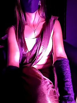 Snapshot of sexy-mohini chatting on 02/15/25, 02:44 sexy-mohini online show from 02/15/25, 02:44