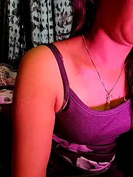 Snapshot of sexy-mohini chatting on 02/17/25, 01:15 sexy-mohini online show from 02/17/25, 01:15