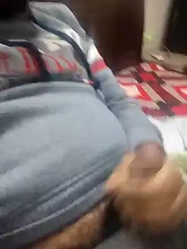 Snapshot of shree7776trrr chatting on 12/07/24, 10:12 shree7776trrr online show from 12/07/24, 10:12