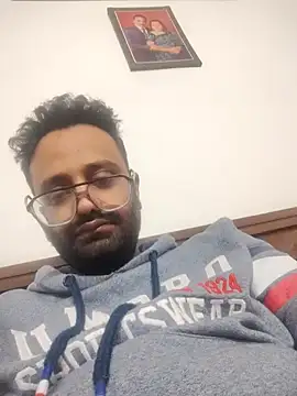 Snapshot of shree7776trrr chatting on 12/17/24, 07:29 shree7776trrr online show from 12/17/24, 07:29