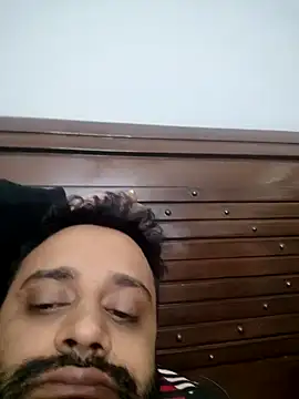 Snapshot of shree7776trrr chatting on 12/21/24, 03:42 shree7776trrr online show from 12/21/24, 03:42