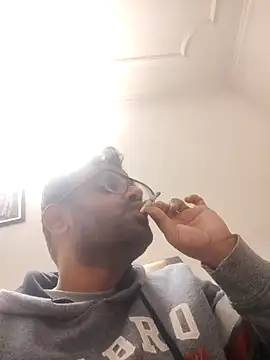 Snapshot of shree7776trrr chatting on 01/01/25, 06:26 shree7776trrr online show from 01/01/25, 06:26