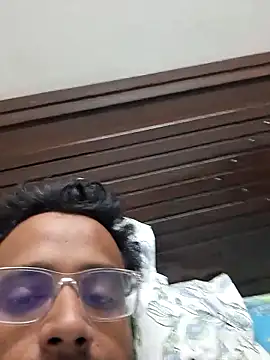 Snapshot of shree7776trrr chatting on 09/30/25, 04:56 shree7776trrr online show from 09/30/25, 04:56