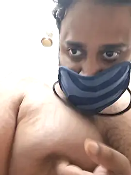 Snapshot of shree7776trrr chatting on 11/07/25, 10:59 shree7776trrr online show from 11/07/25, 10:59