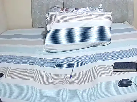 slender sweet online show from 04/02/26, 12:03