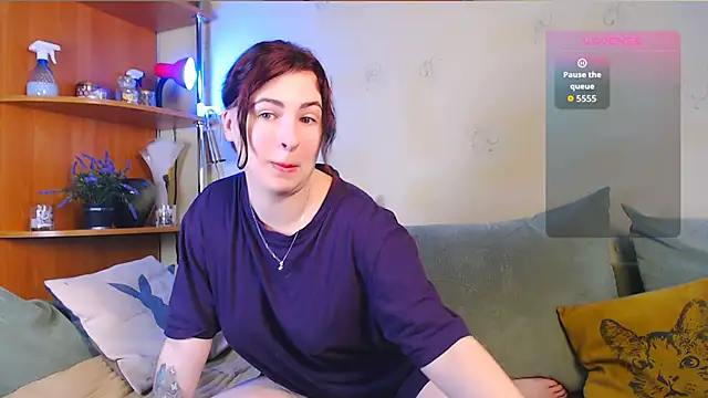 Snapshot of Caroline1995 chatting on 11/23/25, 08:14 Caroline1995 online show from 11/23/25, 08:14