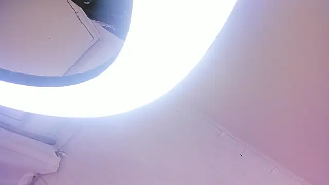 Snapshot of TiffanyWright chatting on 11/15/25, 11:40 TiffanyWright online show from 11/15/25, 11:40