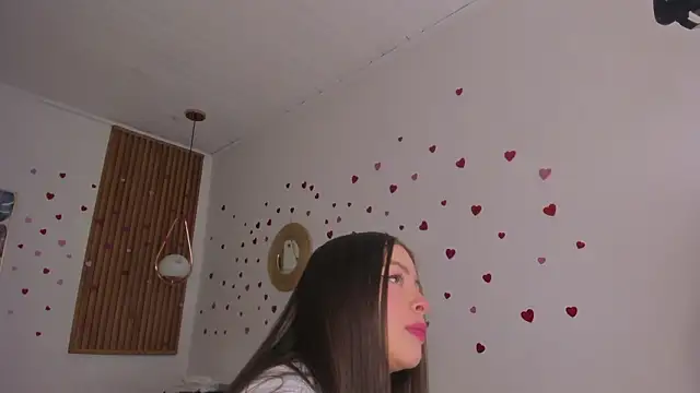 TiffanyWright online show from 03/20/26, 01:38