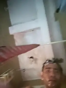 Snapshot of VL25DN26 chatting on 10/29/25, 03:31 VL25DN26 online show from 10/29/25, 03:31