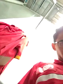 Snapshot of VL25DN26 chatting on 11/01/25, 07:10 VL25DN26 online show from 11/01/25, 07:10