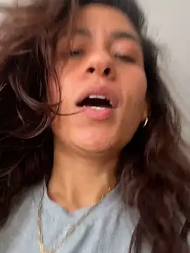 ValeriEvan online show from 03/17/25, 07:26