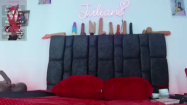 Snapshot of juliane_sweer1 chatting on 03/06/25, 11:42 juliane sweer1 online show from 03/06/25, 11:42