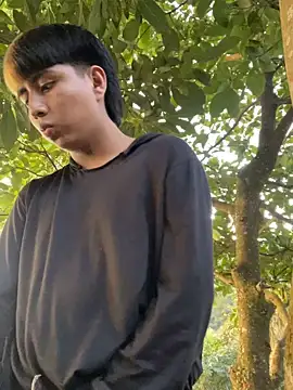 Snapshot of FlpGmz chatting on 09/28/25, 10:15 FlpGmz online show from 09/28/25, 10:15