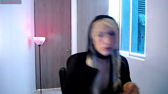 Snapshot of jadeluu chatting on 02/10/25, 08:31 jadeluu online show from 02/10/25, 08:31
