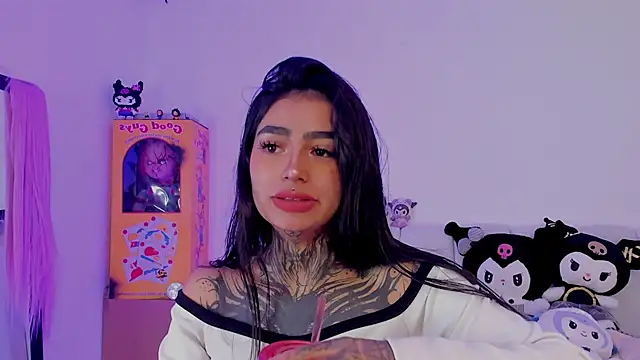 shadowcatt  online show from 11/04/25, 10:09