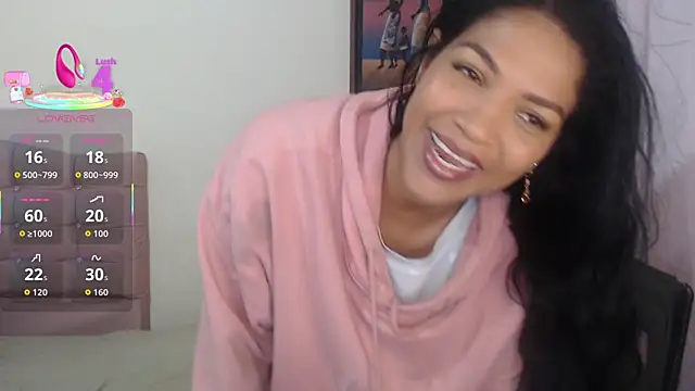 makennaa  online show from 03/26/26, 10:32