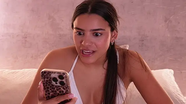 Nicky and Blake online show from 10/28/25, 08:00