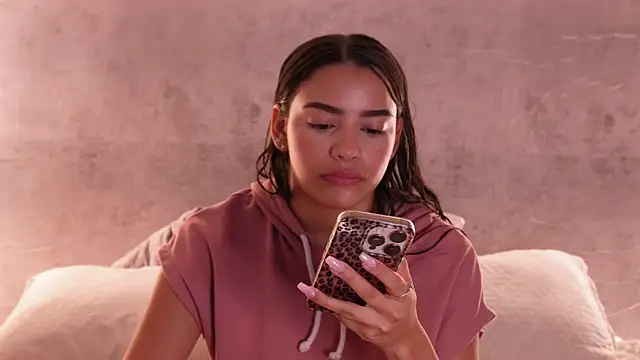 Nicky and Blake online show from 12/20/25, 02:46