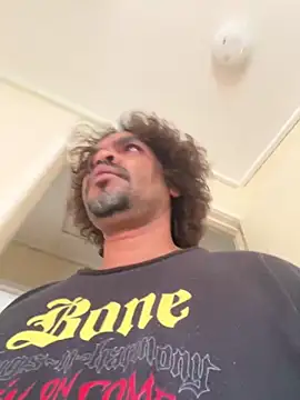 Wazz Handsome online show from 05/25/26, 04:07