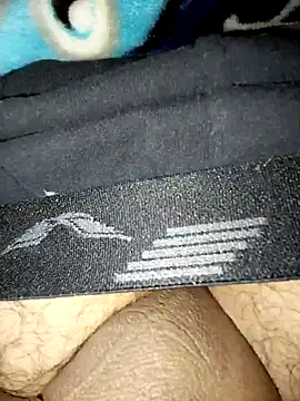 slawlargo01 online show from 03/29/26, 08:14