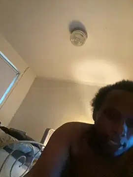 Snapshot of Trappboy93 chatting on 05/24/26, 11:37 Trappboy93 online show from 05/24/26, 11:37