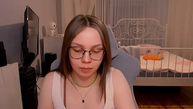 Snapshot of Vanessa_tk chatting on 02/10/25, 03:53 Vanessa tk online show from 02/10/25, 03:53