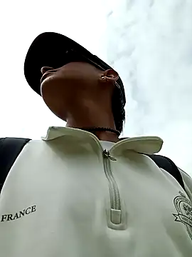 Snapshot of Cuervo_maniaco chatting on 02/06/25, 03:52 Cuervo maniaco online show from 02/06/25, 03:52