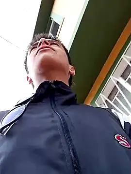 Snapshot of Cuervo_maniaco chatting on 03/20/25, 03:47 Cuervo maniaco online show from 03/20/25, 03:47