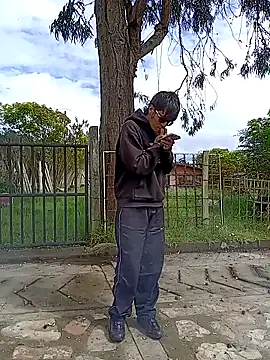 Cuervo maniaco online show from 11/24/25, 02:39