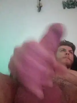 Snapshot of majinm83 chatting on 03/01/26, 01:24 majinm83 online show from 03/01/26, 01:24