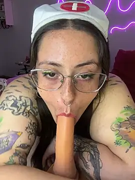 Mizztikaa online show from 10/29/25, 06:09