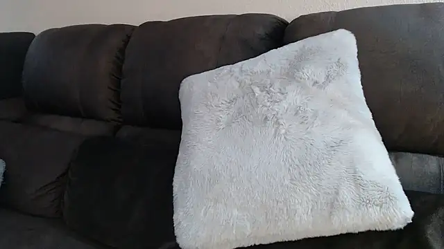 ladiimia online show from 03/02/26, 05:31