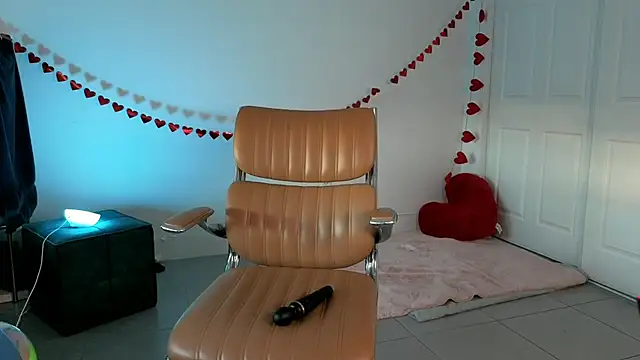 Snapshot of Sapphir3xoxo chatting on 03/06/25, 10:58 Sapphir3xoxo online show from 03/06/25, 10:58