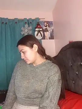 Nahiara velez online show from 12/13/24, 02:43