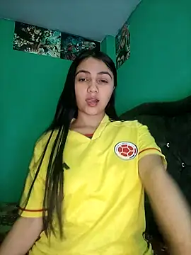 Snapshot of Nahiara_velez chatting on 06/07/26, 11:08 Nahiara velez online show from 06/07/26, 11:08