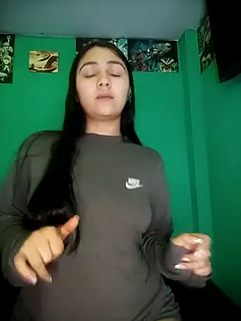 Nahiara velez online show from 07/16/26, 10:38