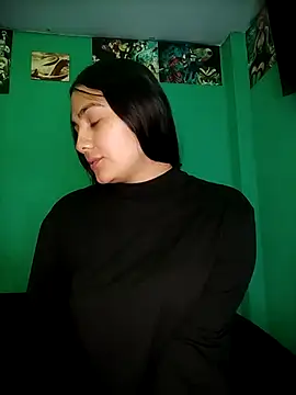 Nahiara velez online show from 07/24/26, 12:52