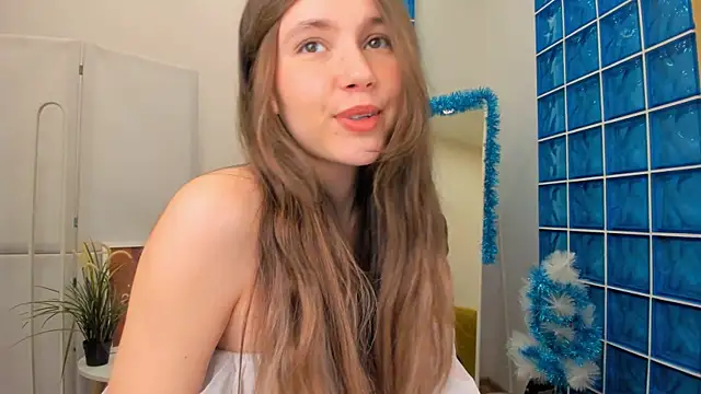 MaryannSoftt online show from 12/18/24, 01:34