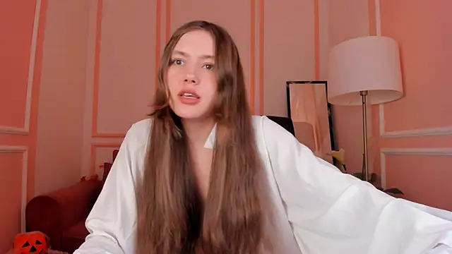 MaryannSoftt online show from 10/23/25, 04:06