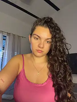 Snapshot of eva_y_marcelo chatting on 05/31/26, 11:50 eva y marcelo online show from 05/31/26, 11:50