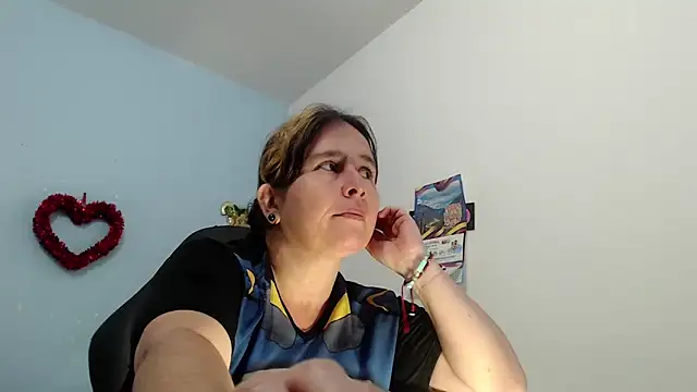 victoria jones online show from 03/20/26, 12:32