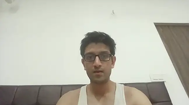 Snapshot of arjun_077 chatting on 12/05/24, 04:55 arjun 077 online show from 12/05/24, 04:55