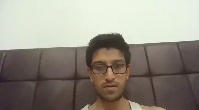 Snapshot of arjun_077 chatting on 12/21/24, 04:46 arjun 077 online show from 12/21/24, 04:46