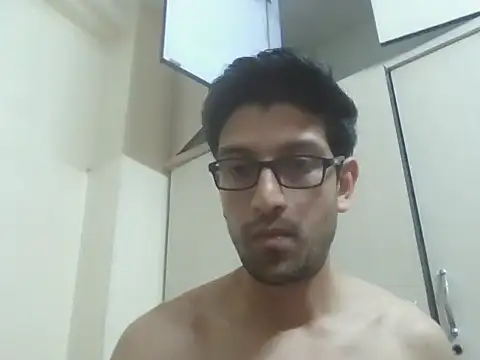 Snapshot of arjun_077 chatting on 10/06/25, 08:06 arjun 077 online show from 10/06/25, 08:06